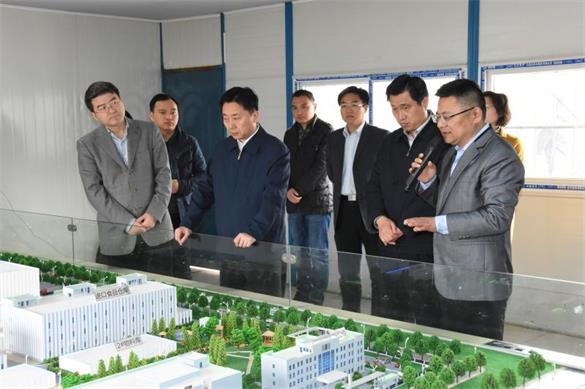 镇江市市委书记夏锦文一行视察hjc黄金城冷链公司