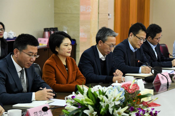 hjc黄金城集团“公司律师部”正式揭牌